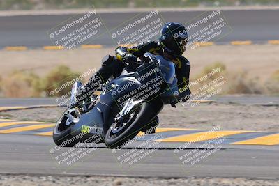 media/Oct-08-2022-SoCal Trackdays (Sat) [[1fc3beec89]]/Turn 14 (1050am)/